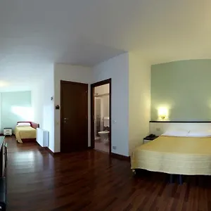 Hotel Lux Durante, Milaan